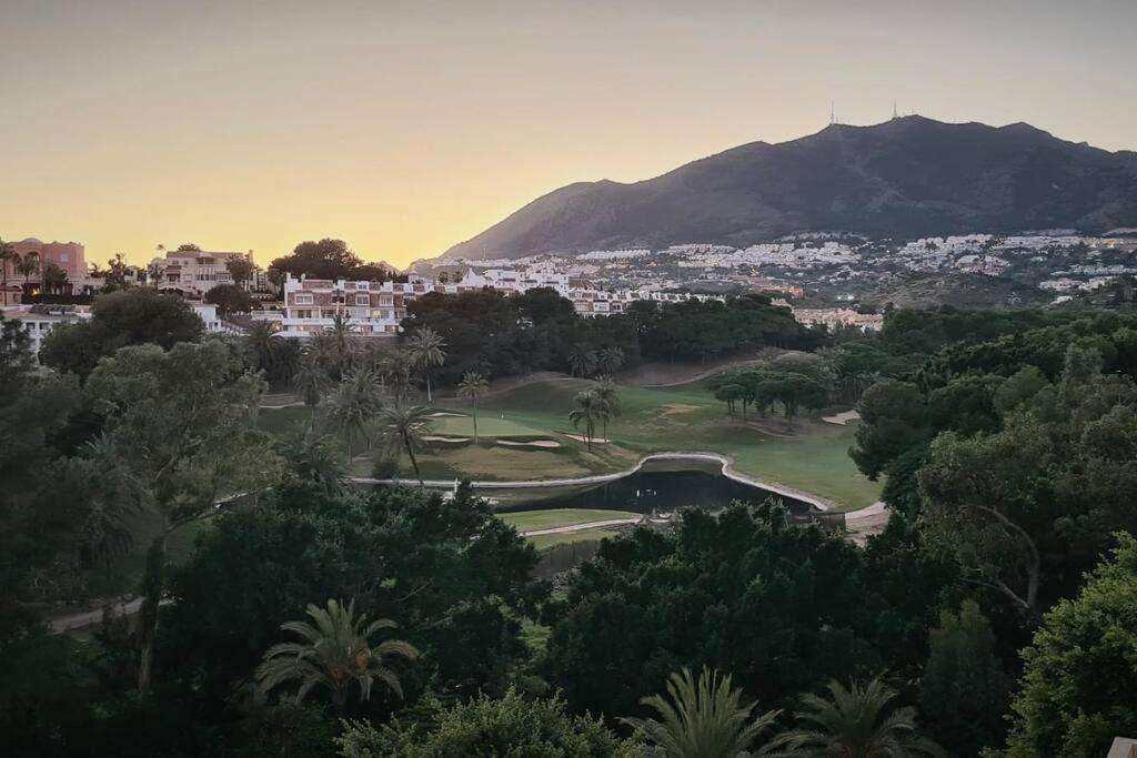 Soleado Apartamento Golf Y A 900 M De La Playa 베날마데나코스타 외부 사진